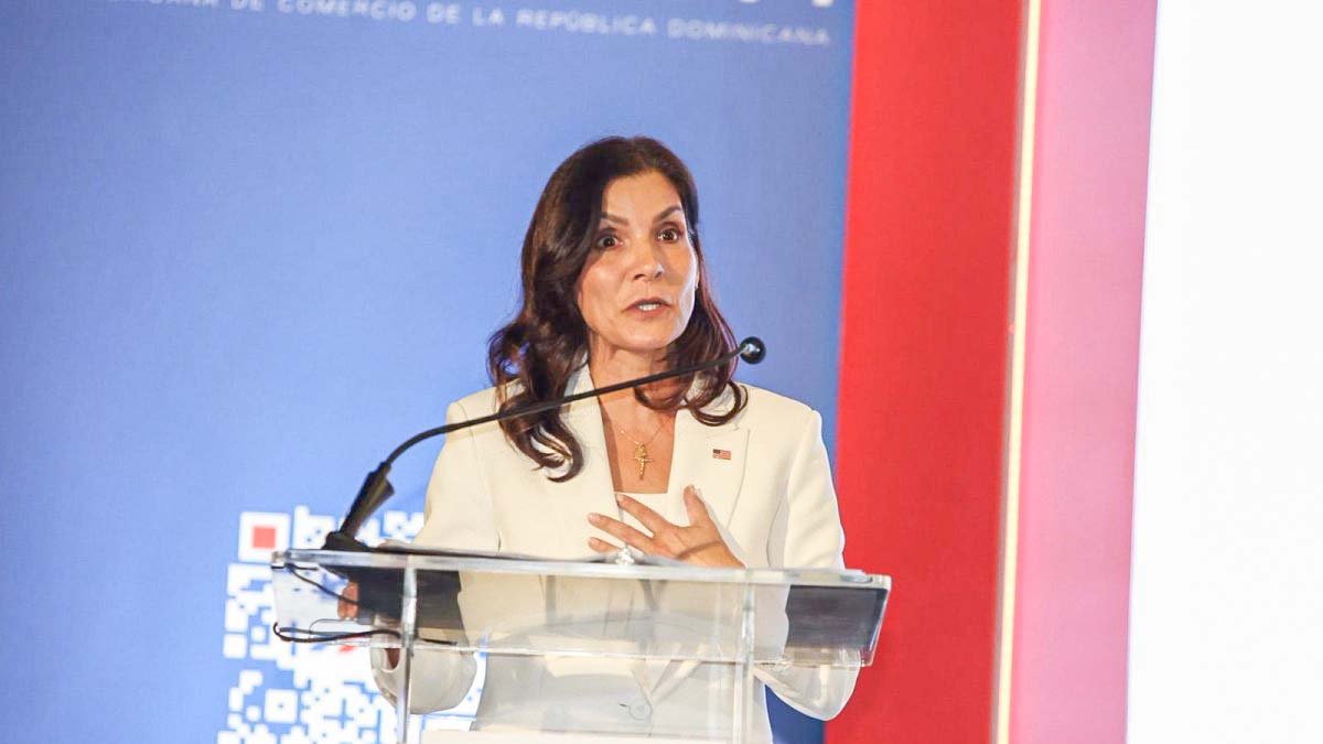 Embajada de EE. UU. anuncia cierre indefinido de oficina de la DEA en Santo Domingo